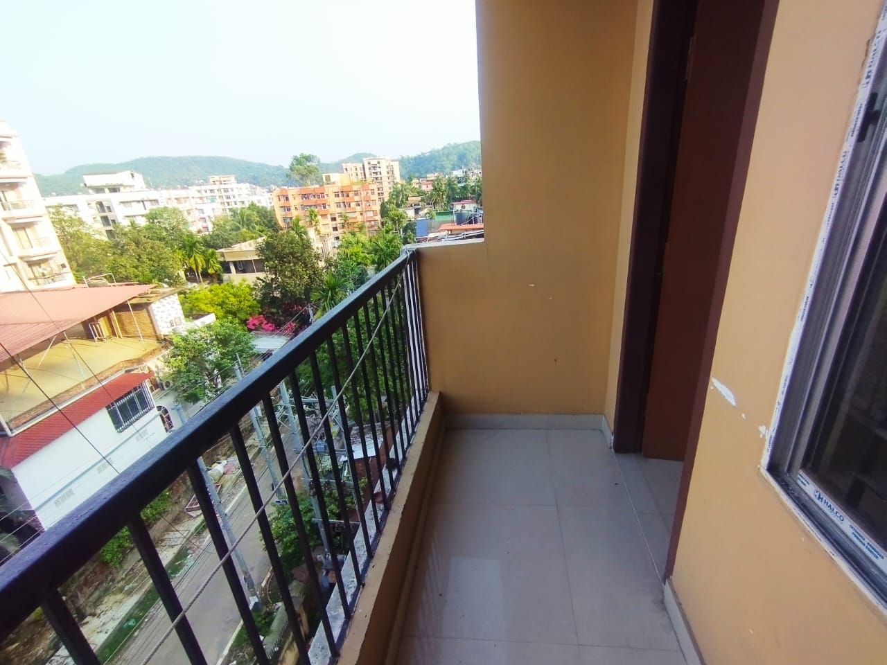Unfurnished 3bhk in Ganesh Mandir Road, Jayanta Nagar, Noonmati, Guwahati, Assam, India for Rent